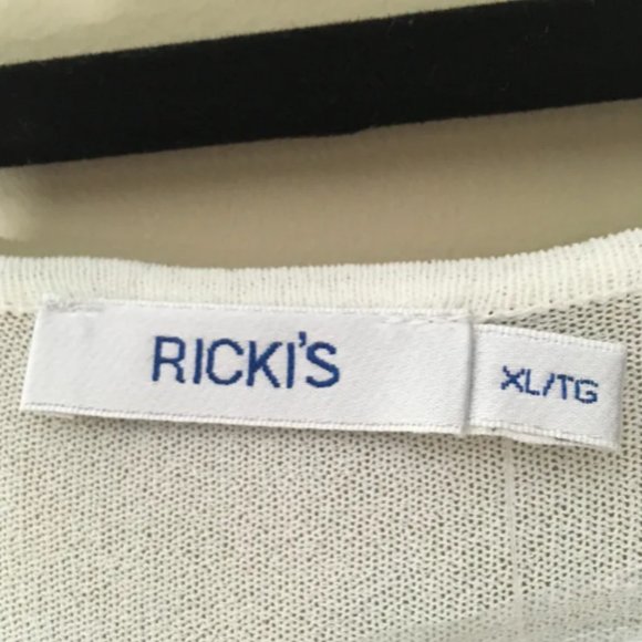 Lightweight Fine Knit Sweater- XL - Picture 6 of 10